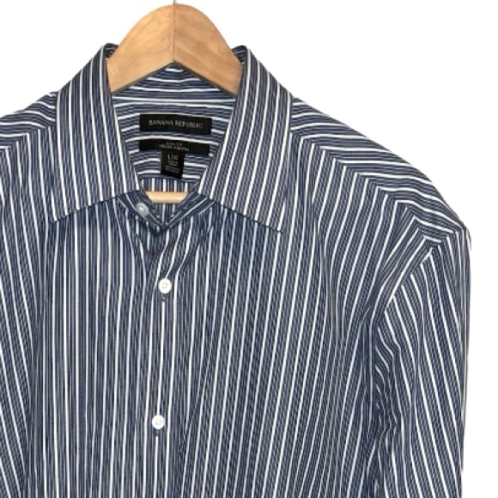 BR Stripped Slim Fit Collared Button-down Dress Shirt